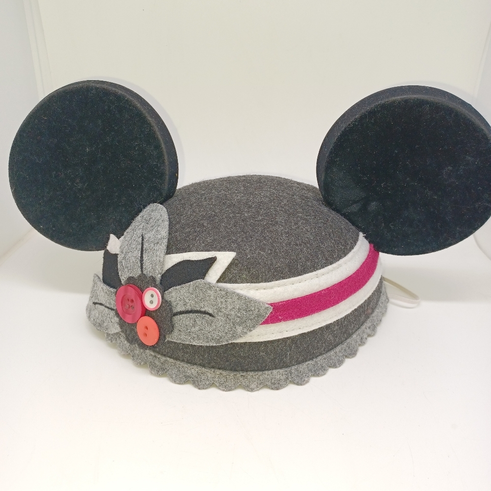 Disney Parks Year of the Ear 2013 Cap Mickey Ears January Limited Release CHILD